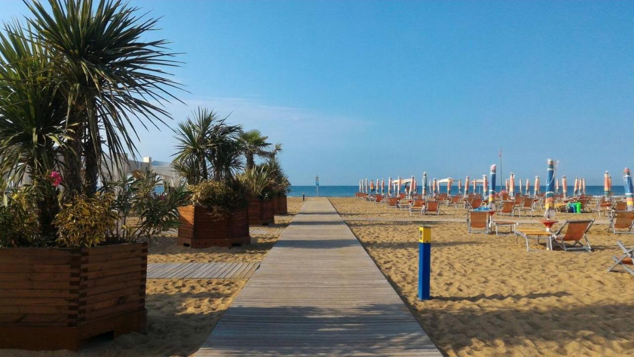 Appartamenti Furlan Bibione Buitenkant foto